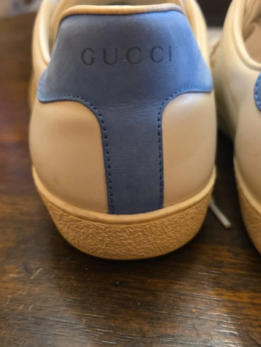 Gucci White Leather Low-Top Sneakers with Brown and Black Web Stripe